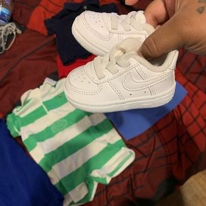 Baby 0-3 months Ralph Lauren outfits and size 1c